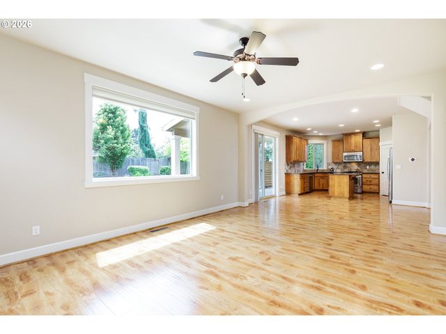 12566 SOCKEYE Ter, Oregon City, OR 97045