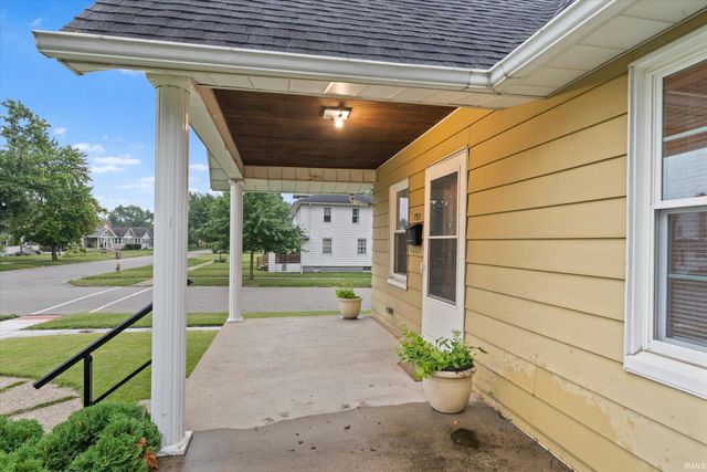 753 S 32nd Street, South Bend, IN 46615