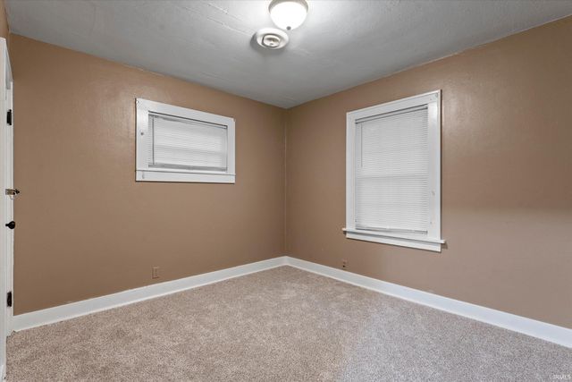 753 S 32nd Street, South Bend, IN 46615