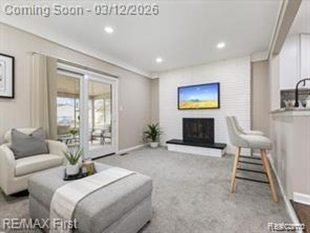 22600 Edgewater Street, St. Clair Shores, MI 48082