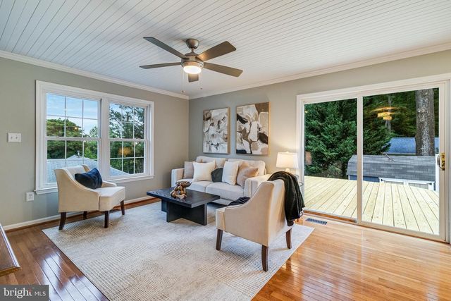 6094 HILL RD, Saint Leonard, MD 20685