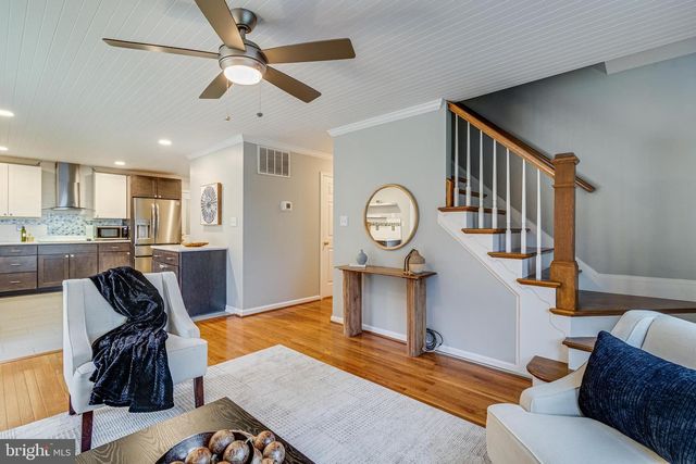 6094 HILL RD, Saint Leonard, MD 20685