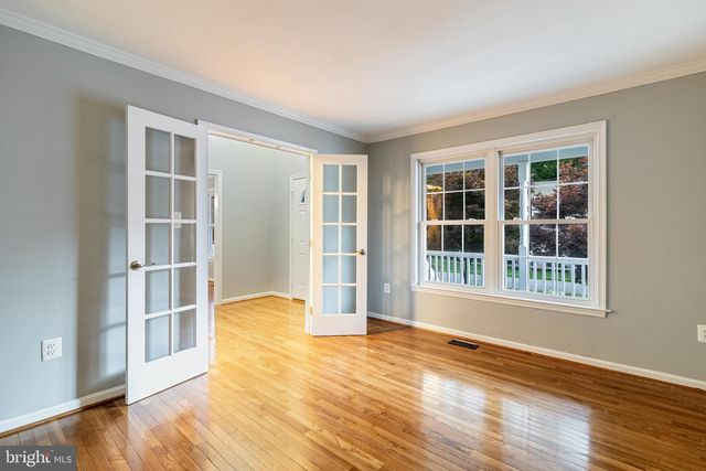 6094 HILL RD, Saint Leonard, MD 20685