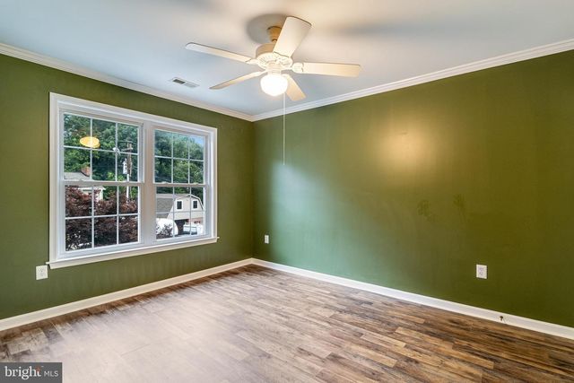 6094 HILL RD, Saint Leonard, MD 20685