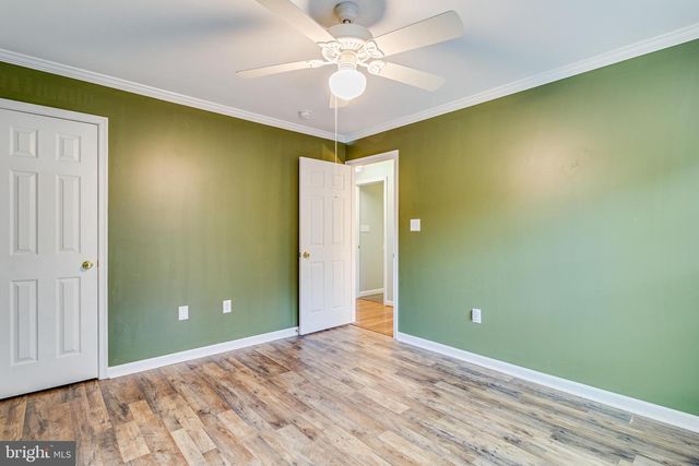 6094 HILL RD, Saint Leonard, MD 20685