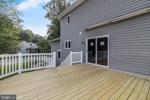 6094 HILL RD, Saint Leonard, MD 20685