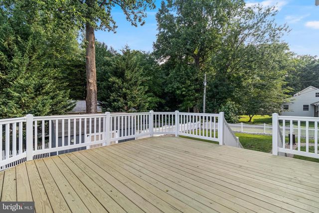 6094 HILL RD, Saint Leonard, MD 20685
