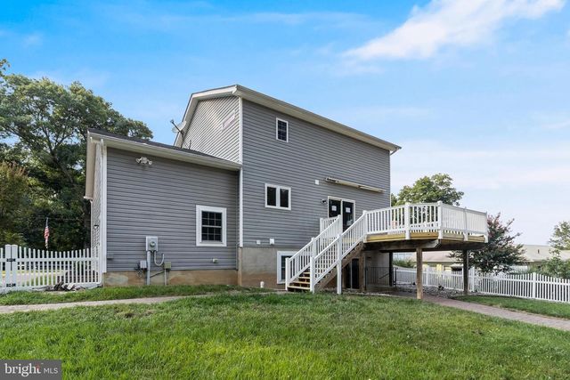 6094 HILL RD, Saint Leonard, MD 20685