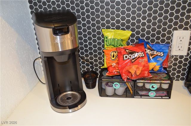 308 South 10th Street 1, Las Vegas, NV 89101