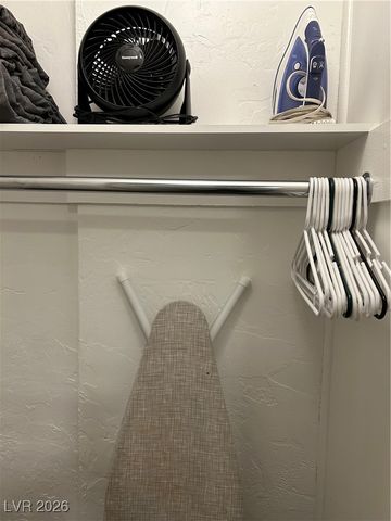 308 South 10th Street 1, Las Vegas, NV 89101