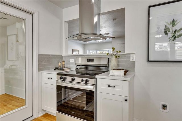 764 SW 3rd Street, Moore, OK 73160