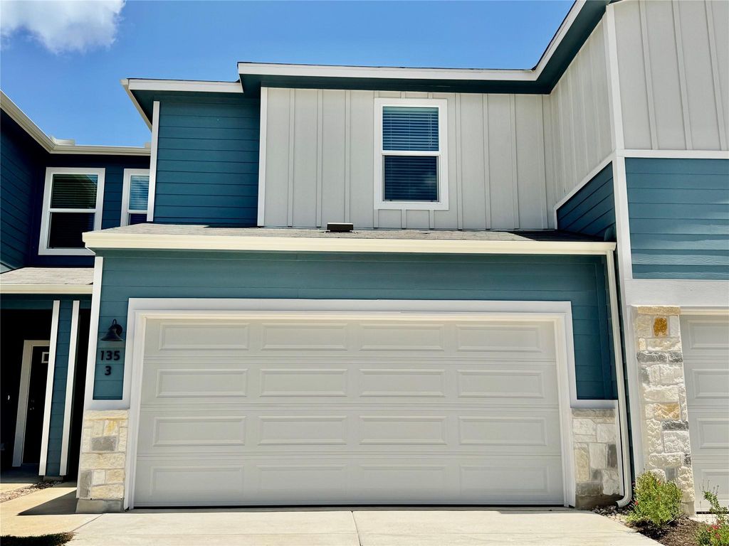 135 Cinnabar LN 3, Kyle, TX 78640