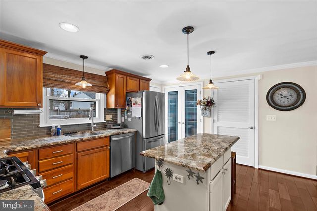 813 MAGO VISTA RD, Arnold, MD 21012