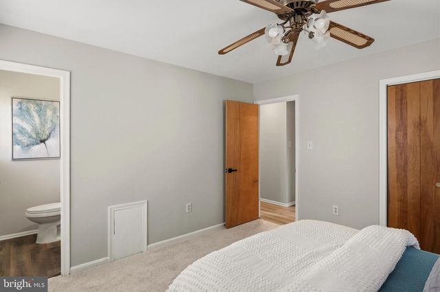 5005 APACHE ST, College Park, MD 20740