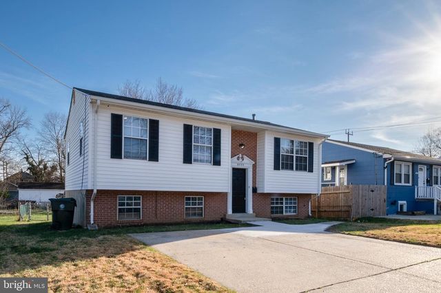 5005 APACHE ST, College Park, MD 20740