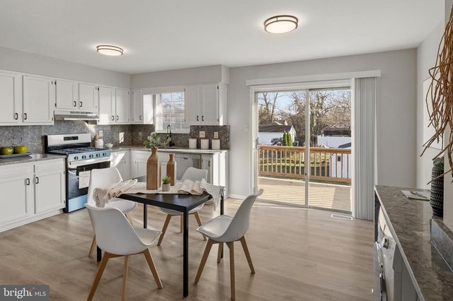 5005 APACHE ST, College Park, MD 20740