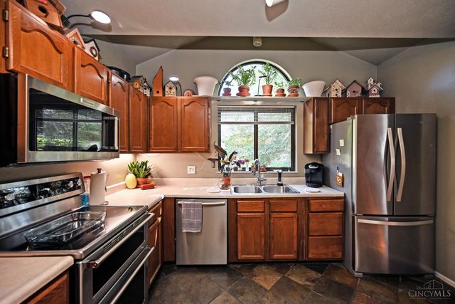 7325 State Road, Anderson Twp, OH 45230