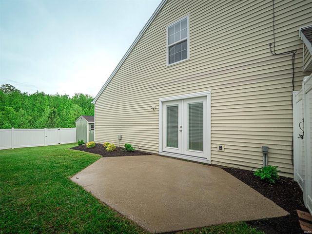 3716 Park Ridge Drive, Evansville, IN 47715