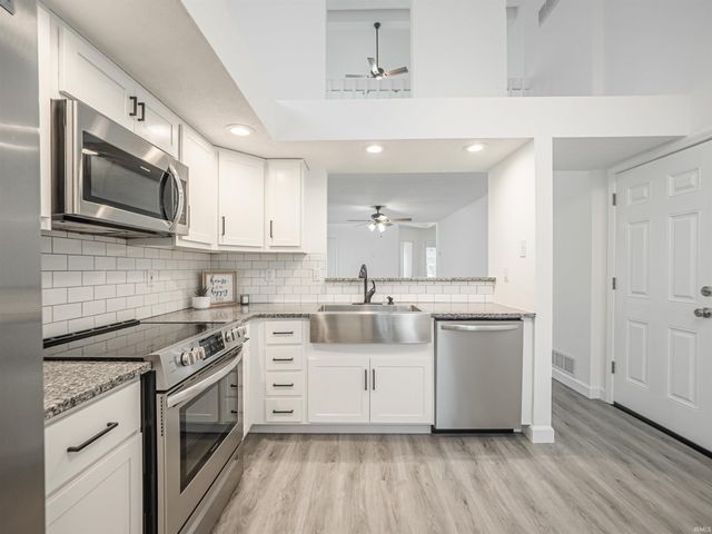 3716 Park Ridge Drive, Evansville, IN 47715