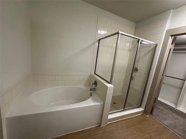 801 N Bishop Avenue 1-205, Dallas, TX 75208