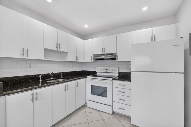 608 Normandy M, Delray Beach, FL 33484