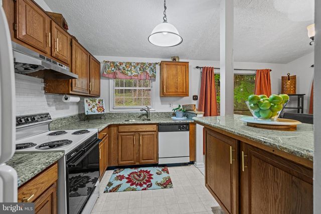 3 ROBINS NEST CT, Randallstown, MD 21133