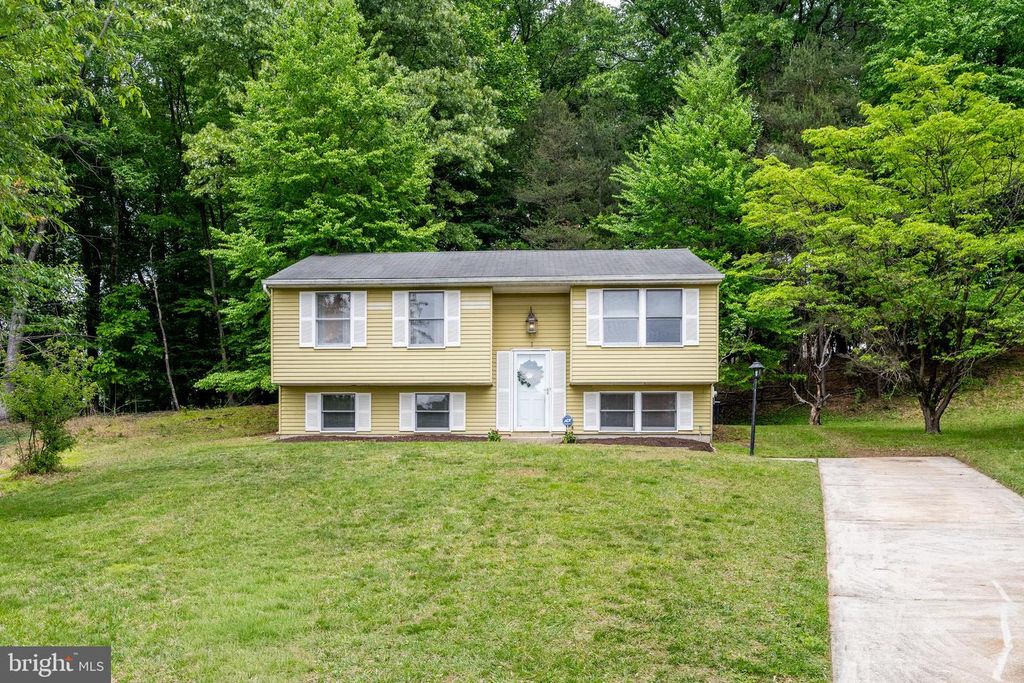 3 ROBINS NEST CT, Randallstown, MD 21133