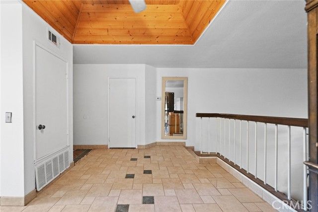 3210 Darby Street 102, Simi Valley, CA 93063