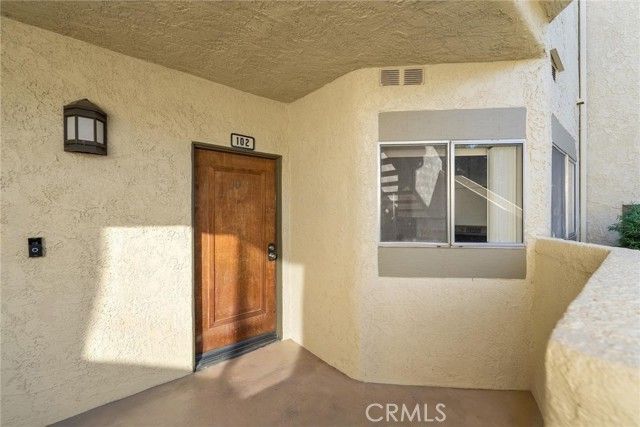 3210 Darby Street 102, Simi Valley, CA 93063