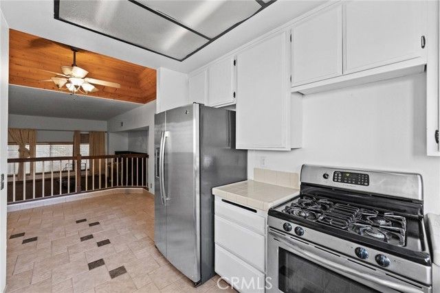 3210 Darby Street 102, Simi Valley, CA 93063