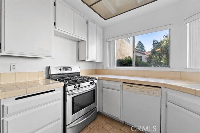 3210 Darby Street 102, Simi Valley, CA 93063