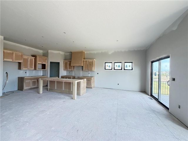 10419 N Liberty Street, Kansas City, MO 64155