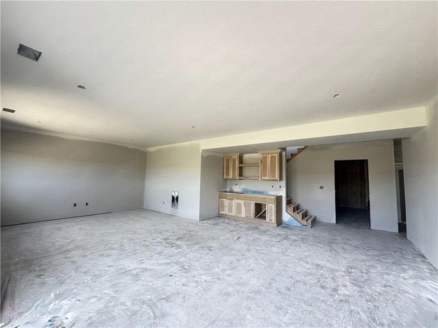 10419 N Liberty Street, Kansas City, MO 64155