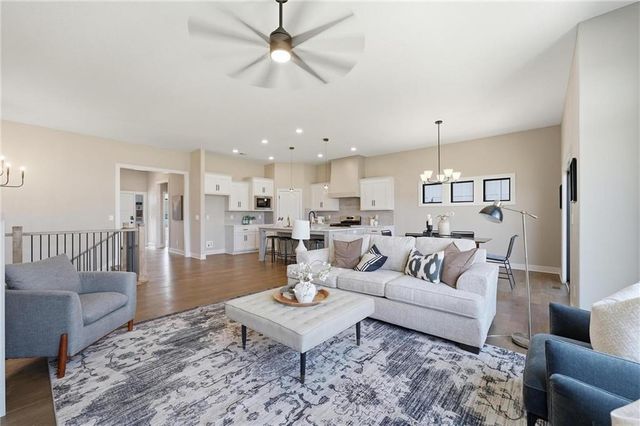 10419 N Liberty Street, Kansas City, MO 64155