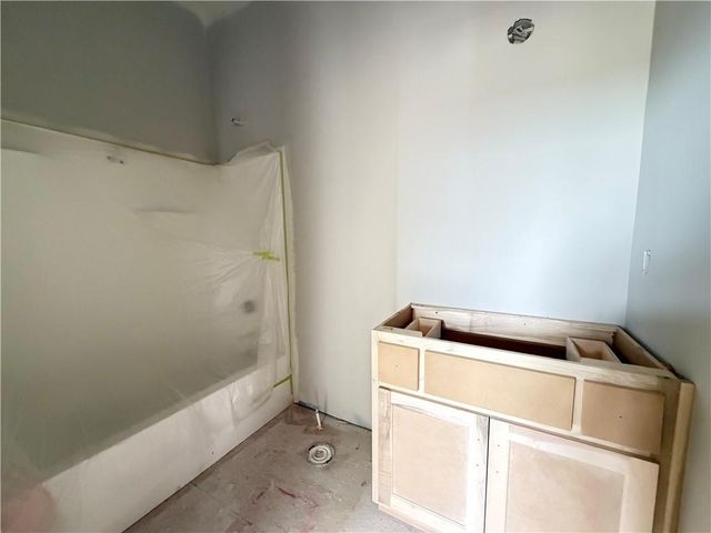 10419 N Liberty Street, Kansas City, MO 64155