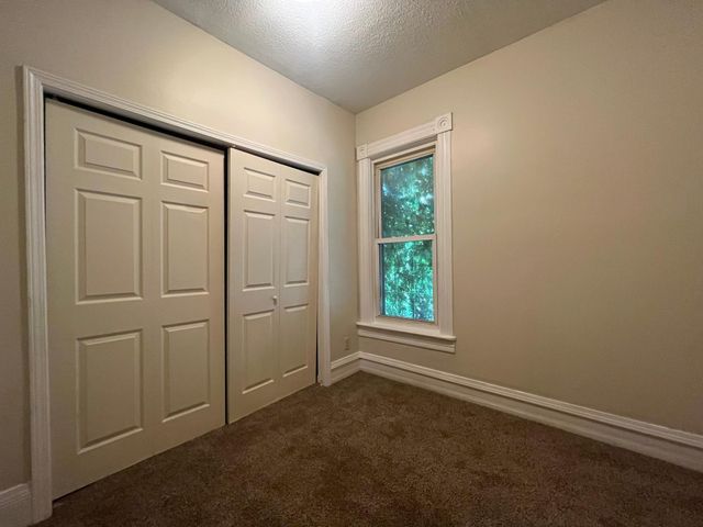 666 Sims Avenue, Saint Paul, MN 55106
