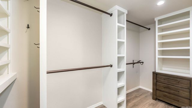 7500 Callaghan Rd Apt 232, San Antonio, TX 78229