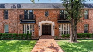 7500 Callaghan Rd Apt 232, San Antonio, TX 78229