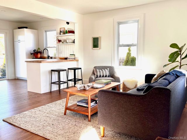 29 Dinan Street, Beacon, NY 12508