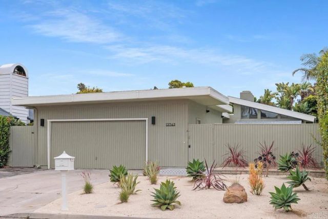 13743 Recuerdo Drive, Del Mar, CA 92014