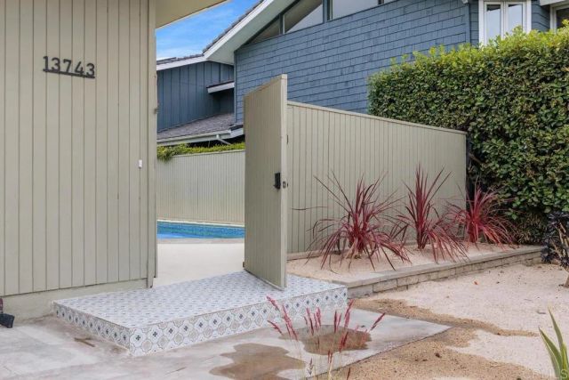 13743 Recuerdo Drive, Del Mar, CA 92014