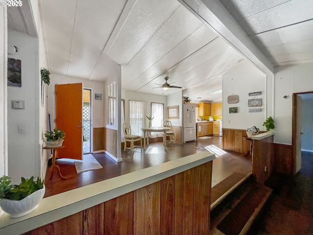 16391 HIGHWAY 101 48, Brookings, OR 97415