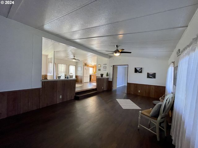 16391 HIGHWAY 101 48, Brookings, OR 97415