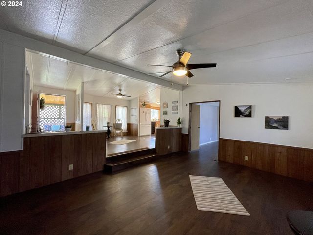 16391 HIGHWAY 101 48, Brookings, OR 97415