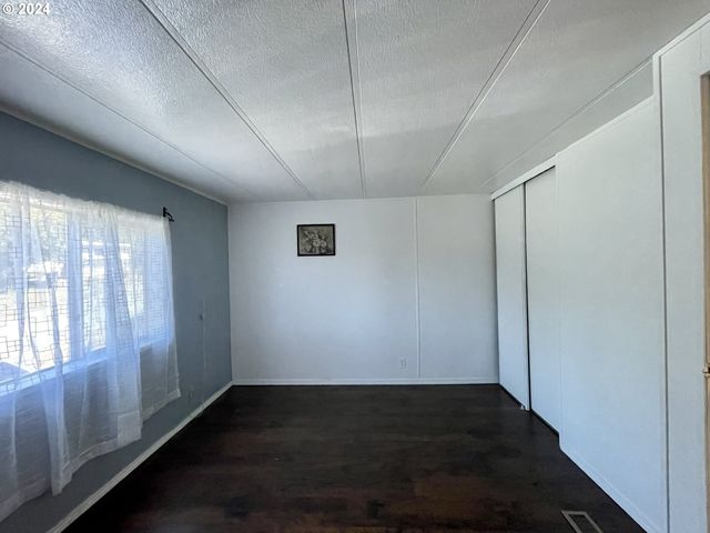 16391 HIGHWAY 101 48, Brookings, OR 97415