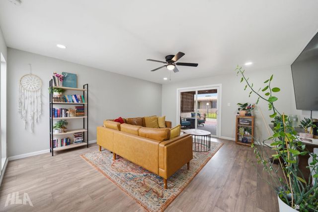 1416 E Torrey Pines Cir, Yuma, AZ 85365