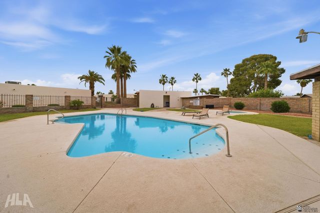 1416 E Torrey Pines Cir, Yuma, AZ 85365
