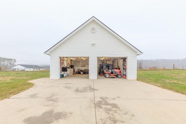 1005 Robin Way, Rocky Face, GA 30740