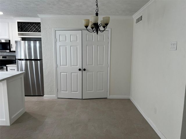 306 Tara Plantation Drive, Richmond, TX 77469