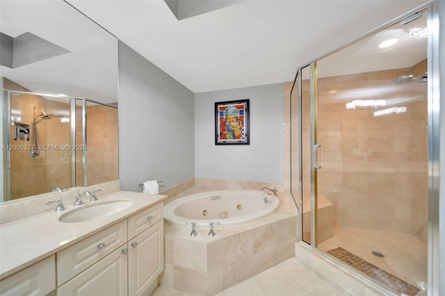 6051 N Ocean Dr 603, Hollywood, FL 33019